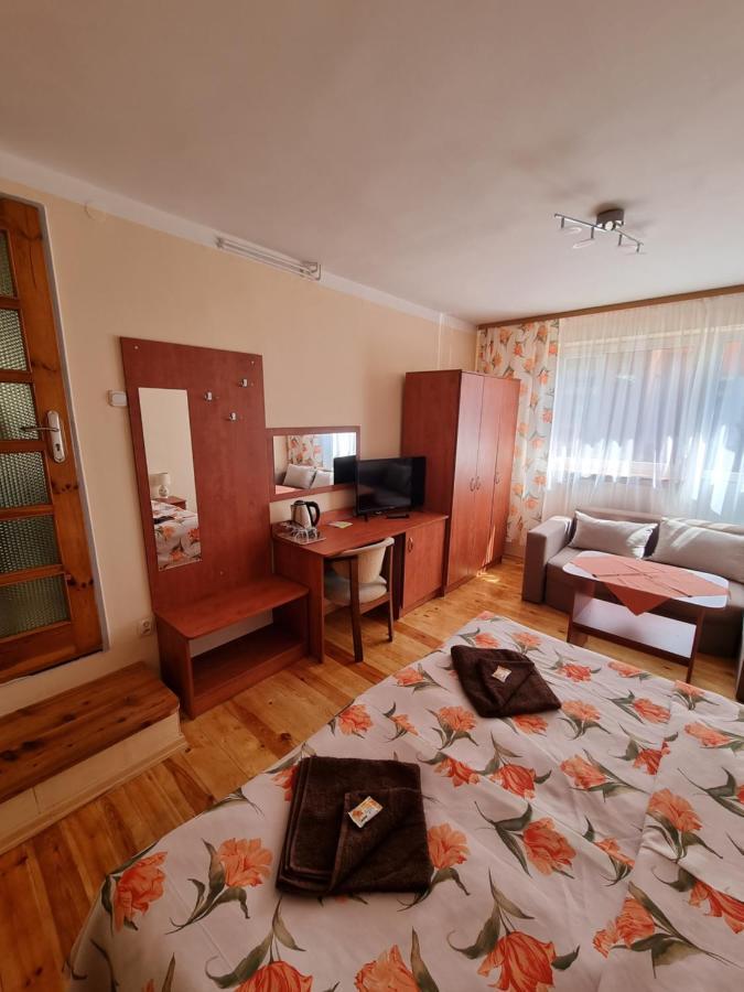 Hotel Gosciniec Pod Polna Roza 2 Miedzyzdroje Exteriér fotografie